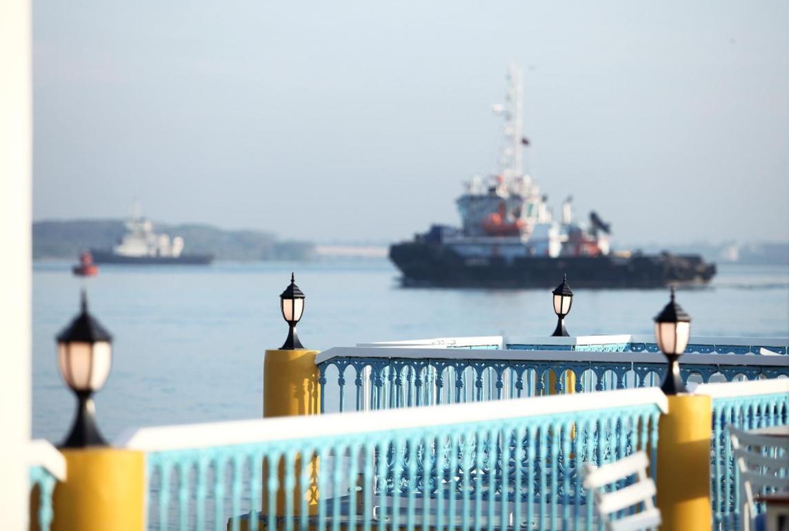 Bloom Boutique Waterfront Fort Kochi Kültér fotó