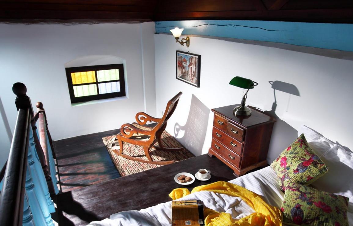 Bloom Boutique Waterfront Fort Kochi Kültér fotó